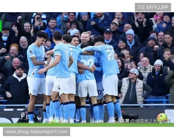 英超冠军争夺战激烈开启：桑德兰逼平，曼城完胜，利物浦、阿森纳稳步领跑，最新积分榜揭晓